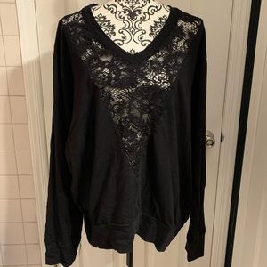 LF Emma & Sam Lace Pullover